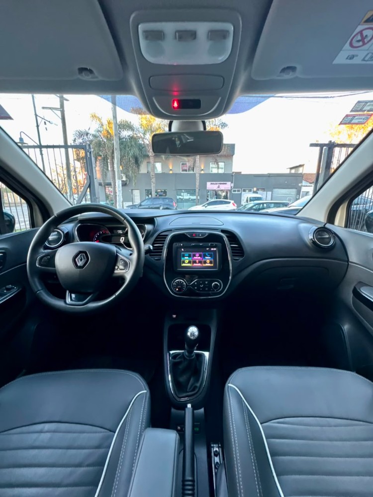 Renault Captur Intens — foto 12
